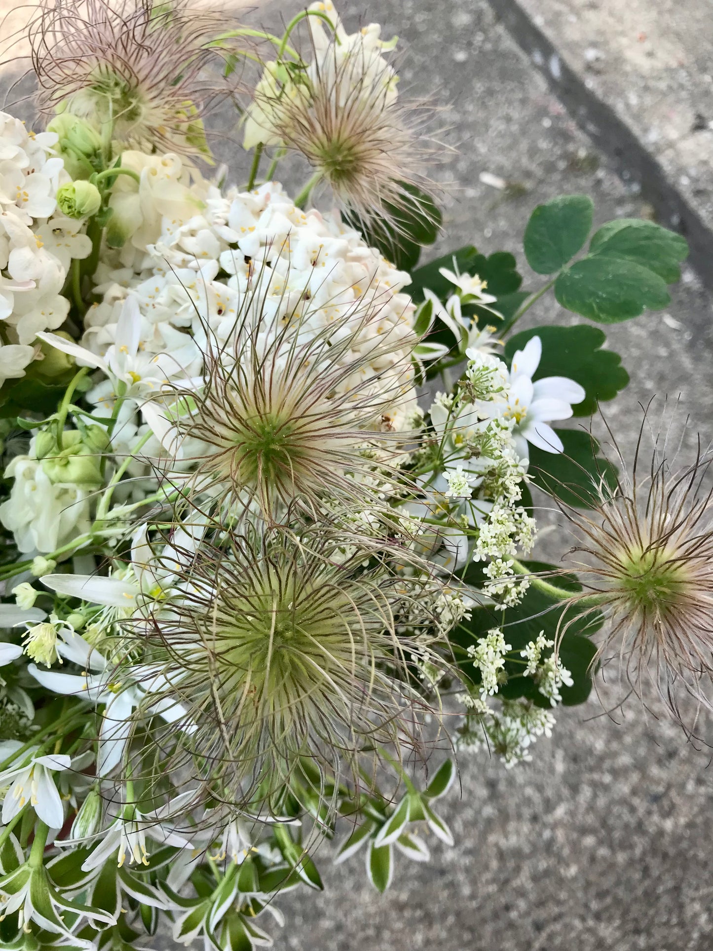 Brudebuket, Hvide Blomster