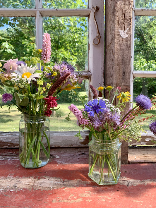 Blomster i Konservesglas, Grøftekant, Stor